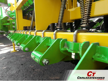 СЕЯЛКА РЯДКОВАЯ ЗЕРНОВАЯ ГЕФЕСТ СЗ-4 MINI-TILL