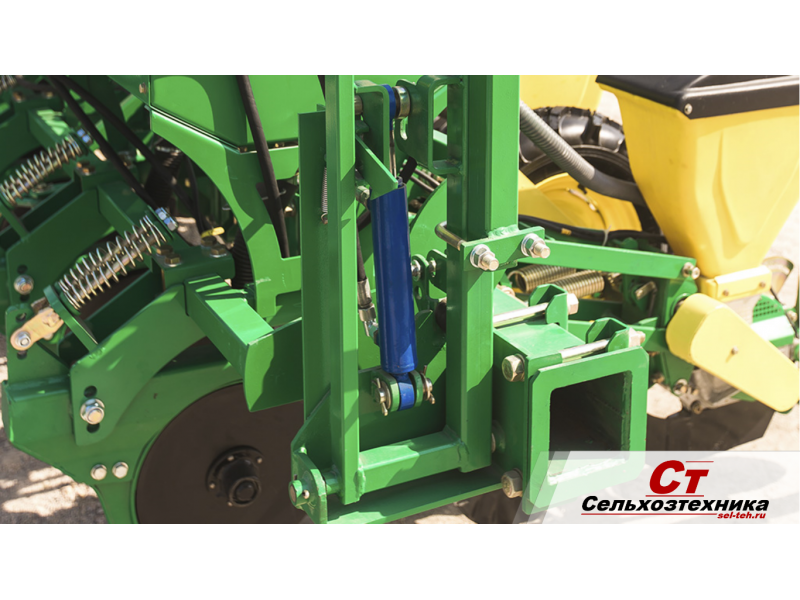 Сеялка пропашная HARVEST MULTICORN 560