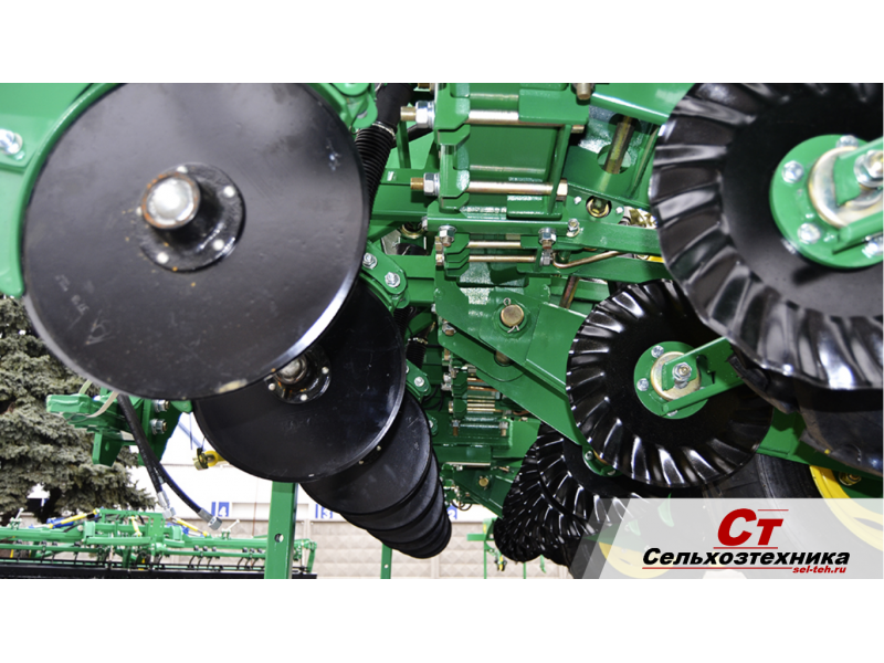 Сеялка пропашная HARVEST MULTICORN PRO 560